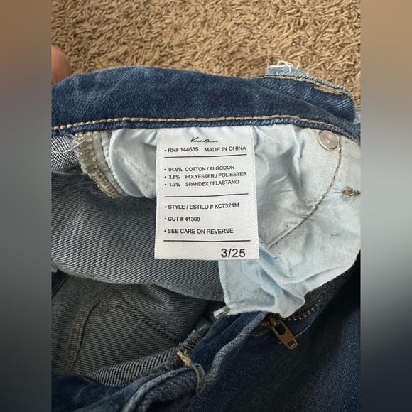 Jeans - Picture 2 of 4